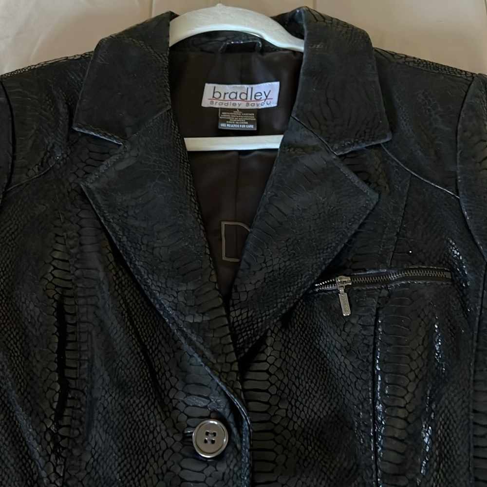 Leather Jacket. Patterned. Black. Size Large. Nev… - image 2